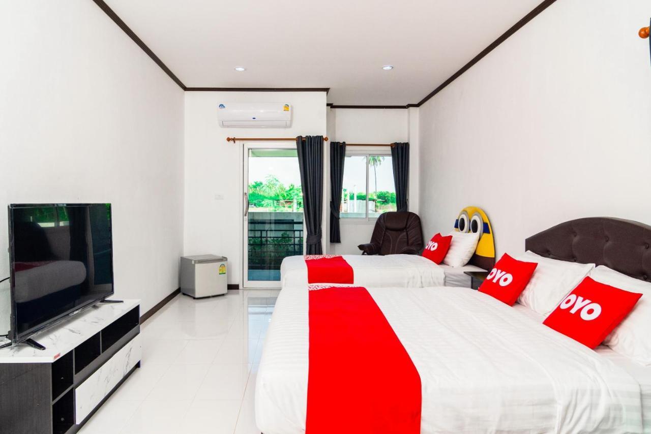 Oyo 533 Runya Poolvilla Прачуап Кири Кан Екстериор снимка