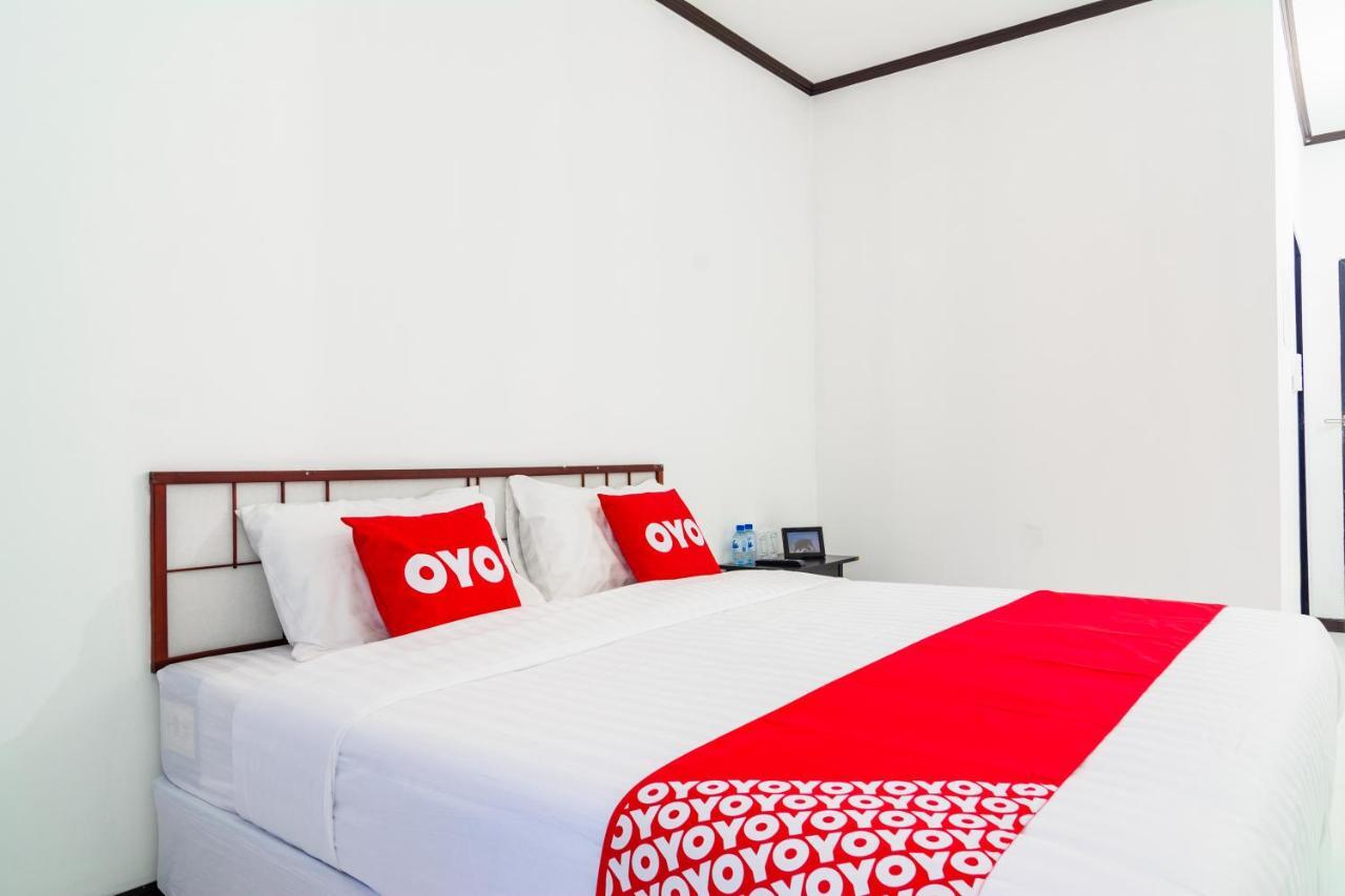 Oyo 533 Runya Poolvilla Прачуап Кири Кан Екстериор снимка